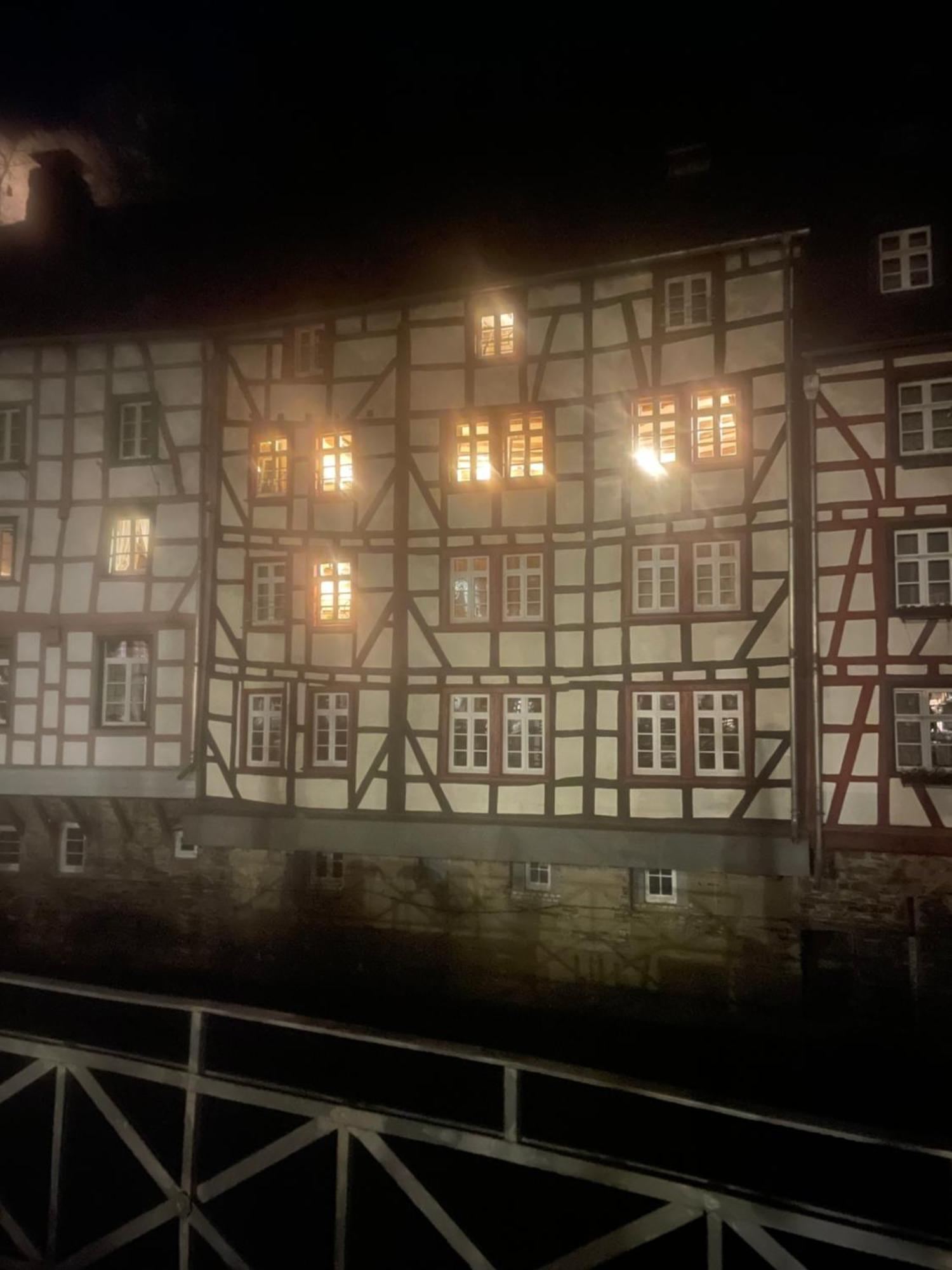 Apartment Rur-Partie Im Haus An Der Rur Monschau Exterior photo